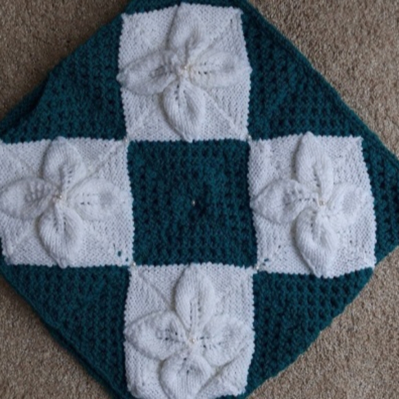 Holiday Christmas Hand Made Knitted Pillow Covers - Picture 10 of 12